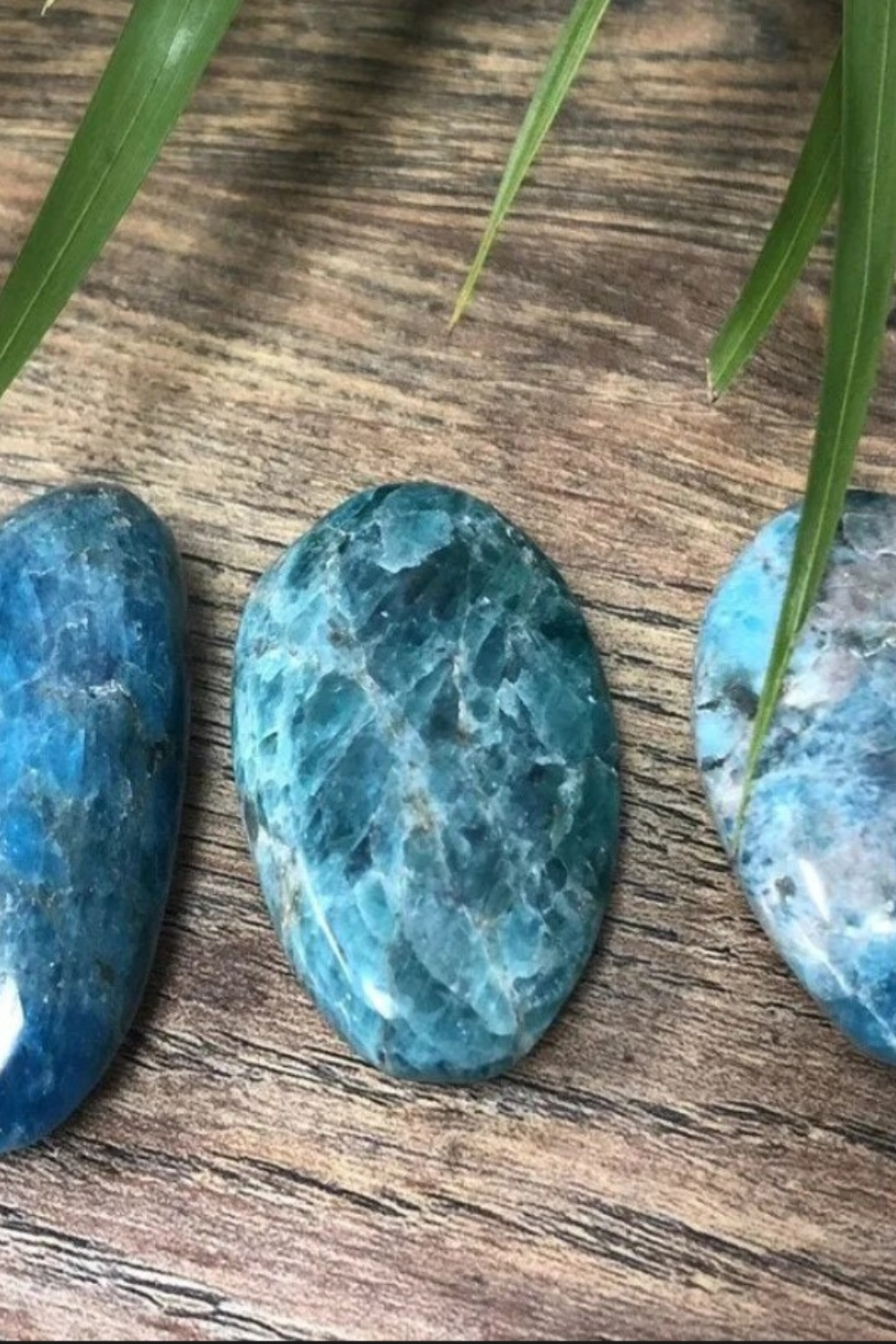 Natural Apatite Pam Stone