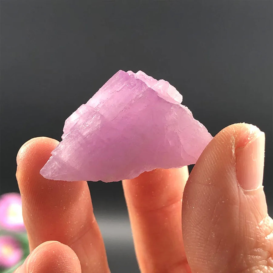 Natural Raw Kunzite Stone