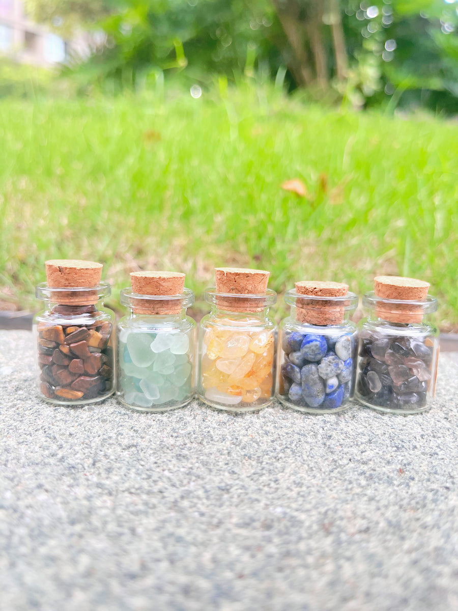 Mini Assorted Customized Crystal Healing Chip Gemstone Bottle