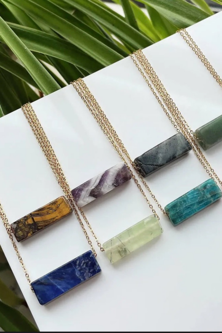 Minimalist Natural Crystal Stone Necklace