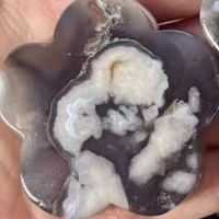 Natural Flower Agate Flower Carving