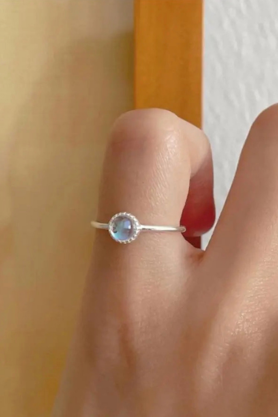 925 Sterling Silver Minimalist Moonstone Ring