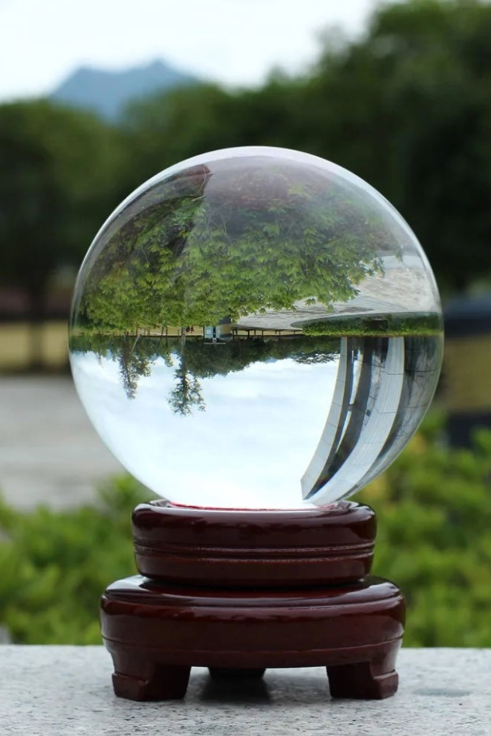 High Quality Natural Clear Quartz Sphere