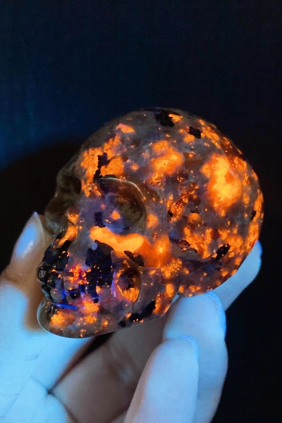 Natural Yooperlite Skull Carving