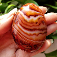 Natural Lace Stone Sardonyx Agate Palm Hand Play Witchcraft Supplies Meditation Spiritual Decor Home Decoration