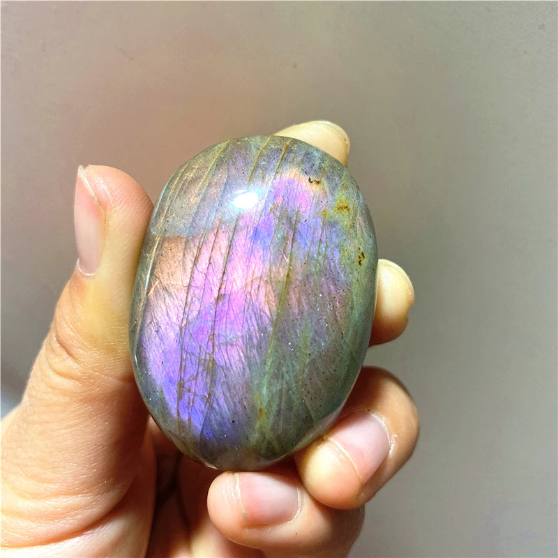 Natural Purple Flash Labradorite Palm Stone